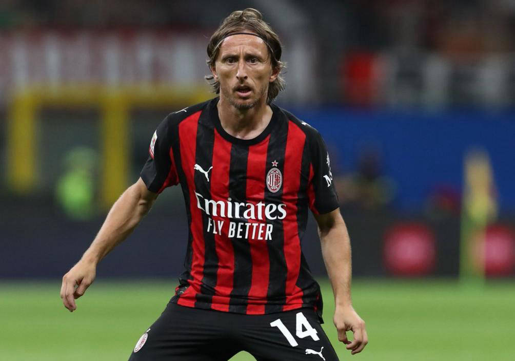 奥纳纳想回曼联遭拒绝，明夏或2000万转会沙特！要求加薪原因曝光