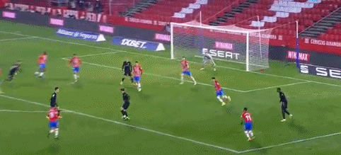 本赛季苏超最佳阵容：冠军泰州队1人入选，亚军南通队3人在列