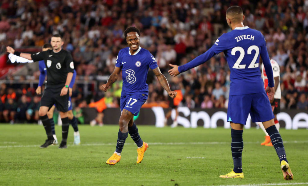 篮球CBA季后赛门票售罄，黄牛加价300%