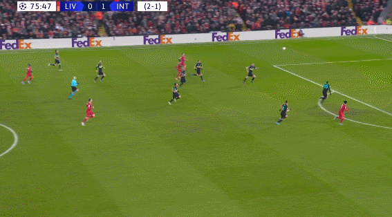 德天空：德甲三强争夺17岁中场德卡特，安德莱赫特要价2500万