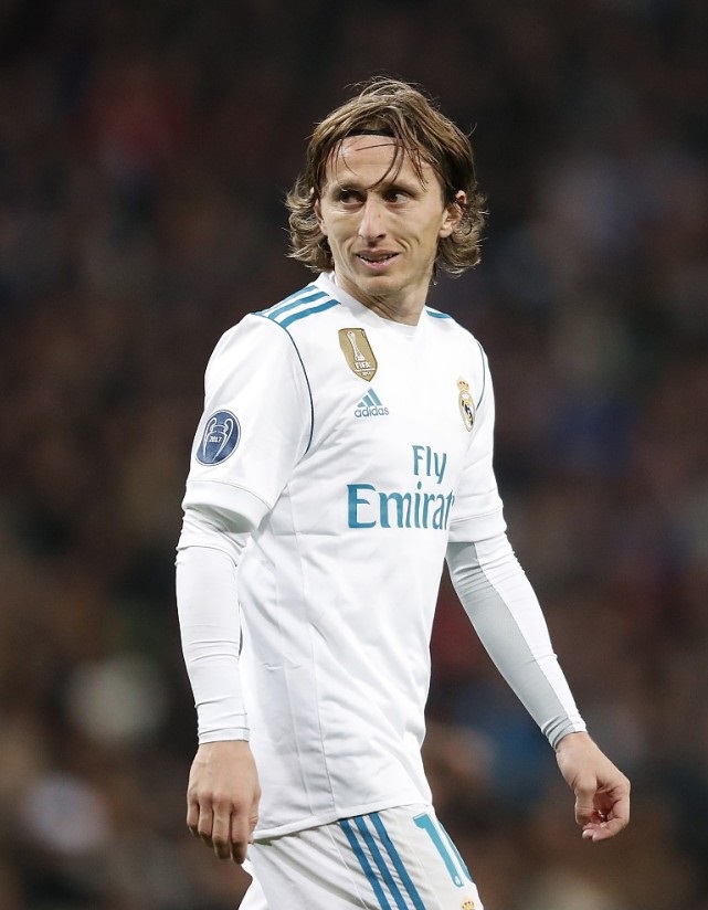 皇家马德里 - 曼城：冠军联赛第六轮巅峰对决，谁将掌控局势？